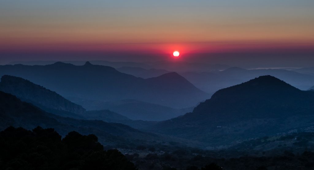 Sunset over mountains great for photography holidays / Andalusian Mountain Experiences